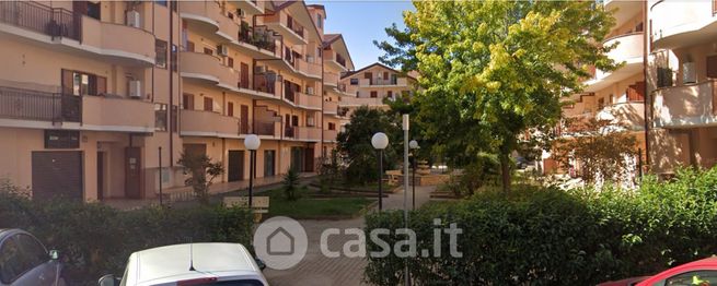 Appartamento in residenziale in Via Olindo Blandi 13