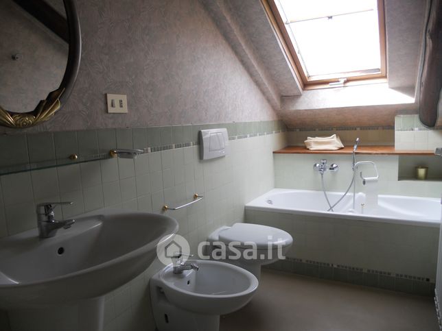 Attico/mansarda in residenziale in Viale XXIV Maggio 9