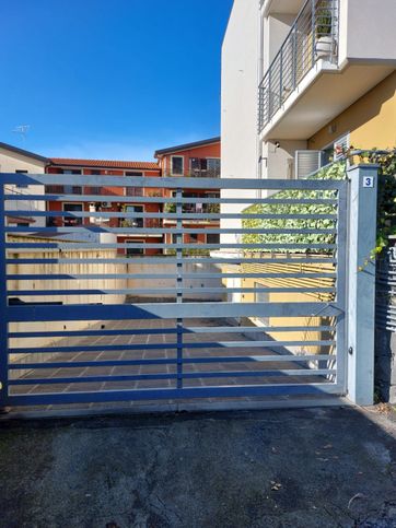 Garage/posto auto in residenziale in Via Vincenzo Bellini 3