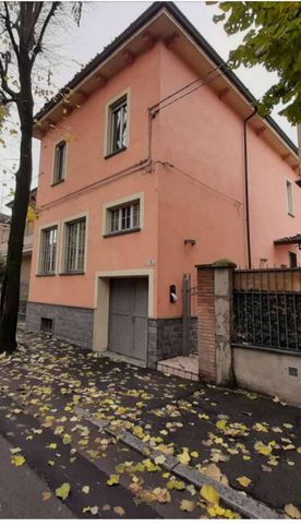 Villa in residenziale in Via Bernardino Pollinari 00