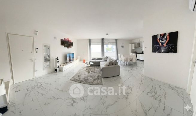 Attico/mansarda in residenziale in Via Lorenzo Nardi