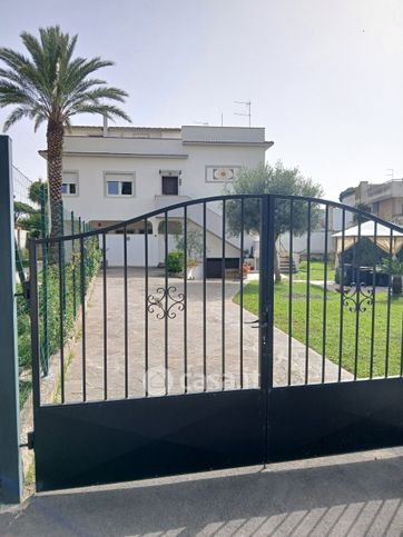 Appartamento in residenziale in Stradone Sant'Anastasio 83