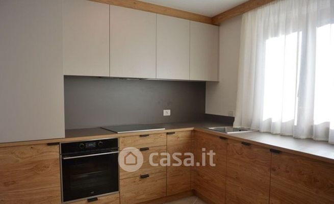 Appartamento in residenziale in Via Stazione 9