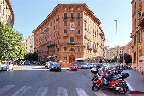 Attività/licenza (con o senza mura) in commerciale in Via delle Fornaci