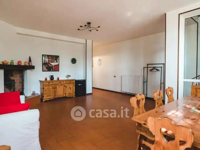 Appartamento in residenziale in Via Due Casali