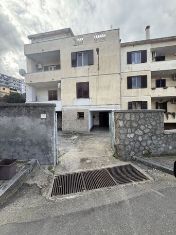 Appartamento in residenziale in Viale Tondo