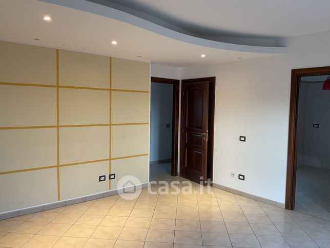 Appartamento in residenziale in Via Guido Gozzano