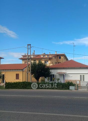 Casa indipendente in residenziale in Via Litoranea 205
