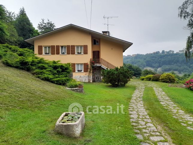 Casa indipendente in residenziale in Contrada Bagnara