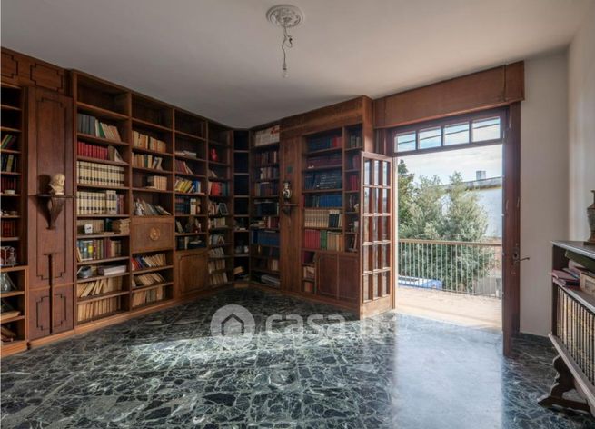 Casa indipendente in residenziale in Via Provinciale 218