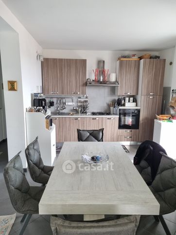 Appartamento in residenziale in Via Petruscheto 30