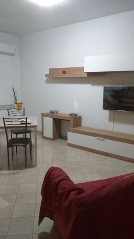 Appartamento in residenziale in Via Archimede 48