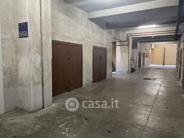 Garage/posto auto in residenziale in Viale Placido Rizzotto 103