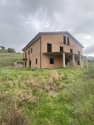 Casa indipendente in residenziale in Corso Da Cirata