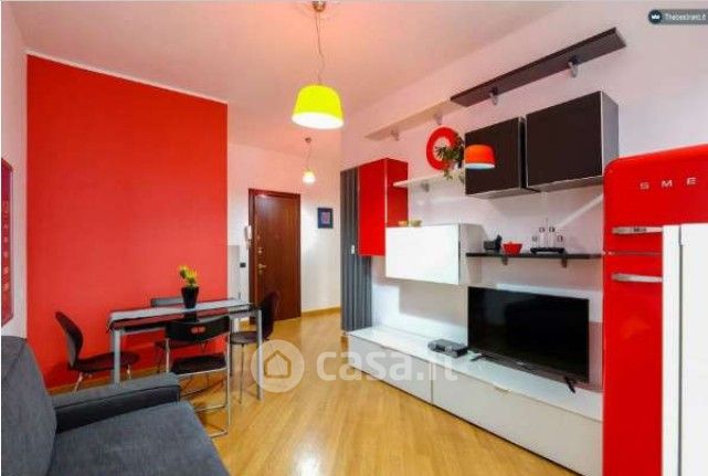 Appartamento in residenziale in Via Tortona 18