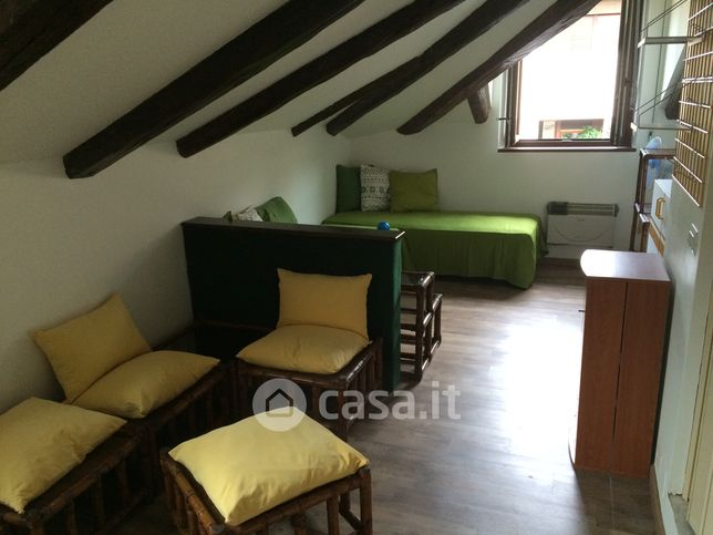 Attico/mansarda in residenziale in Via Pietro Giuria 42