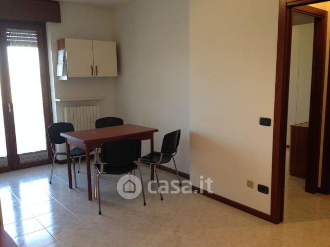 Appartamento in residenziale in Via Ortigara 15