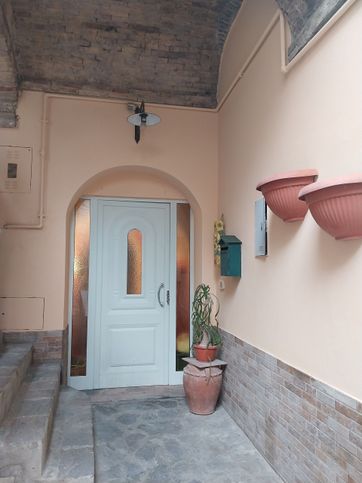 Appartamento in residenziale in Via Menotti de Francesco 12