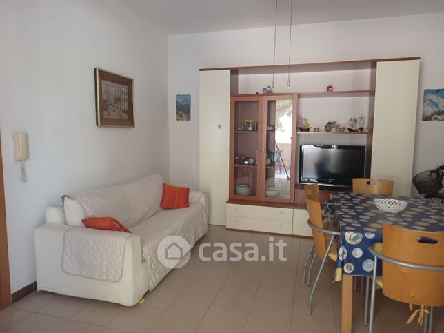 Appartamento in residenziale in Viale Mar dei Coralli 4