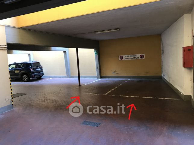 Garage/posto auto in residenziale in Via Giotto 19