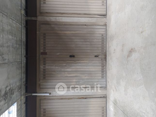 Garage/posto auto in residenziale in Via Correggio 83