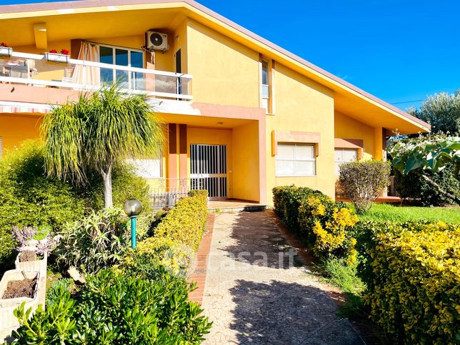 Villa in residenziale in Contrada Madonna Marina