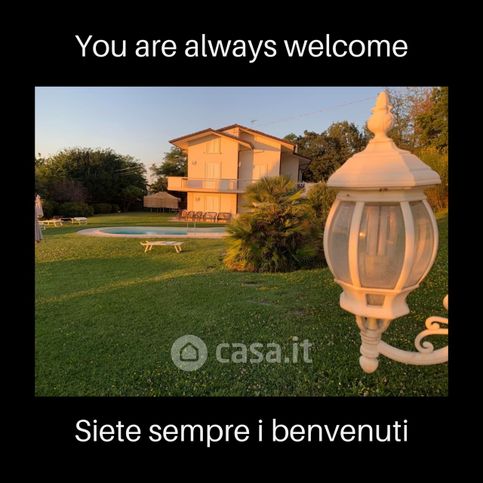 Villa in residenziale in Via Ripe