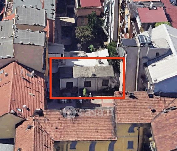Casa indipendente in residenziale in Via Gianfranco Zuretti 8