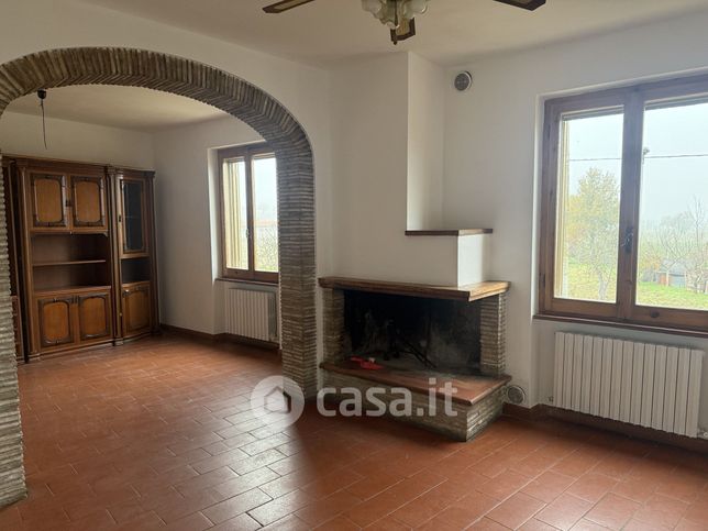 Casa indipendente in residenziale in Frazione San Brizio 39A