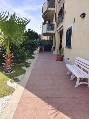 Appartamento in residenziale in Via Venere 4