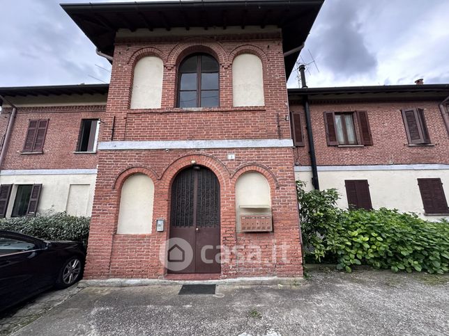 Appartamento in residenziale in Via Molina 2