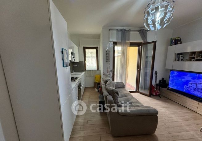 Appartamento in residenziale in Via Vanzina