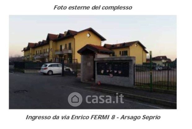 Garage/posto auto in residenziale in Via E.Fermi 8