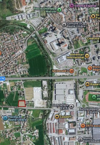 Terreno edificabile in residenziale in Via Atene