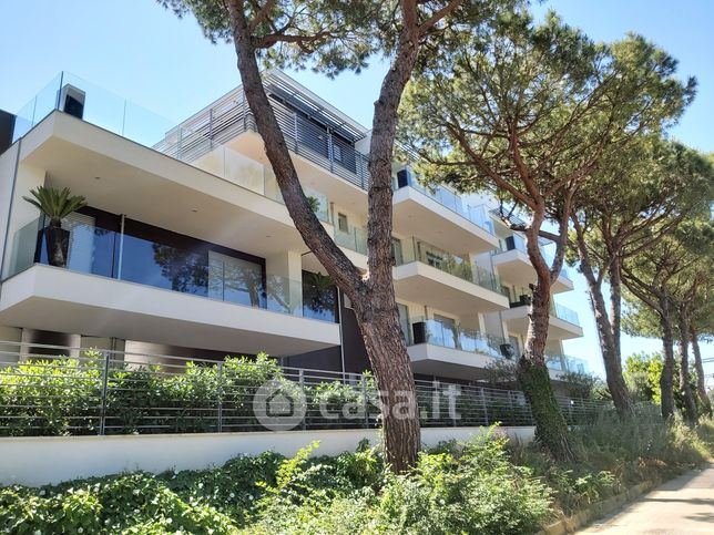 Appartamento in residenziale in Viale San Martino