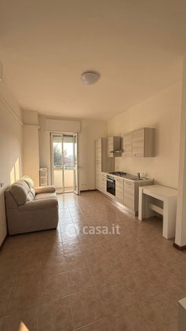 Appartamento in residenziale in Via Adamello