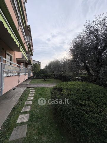 Appartamento in residenziale in Via Sarca
