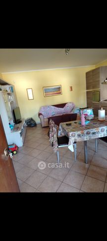 Casa bi/trifamiliare in residenziale in Via verri