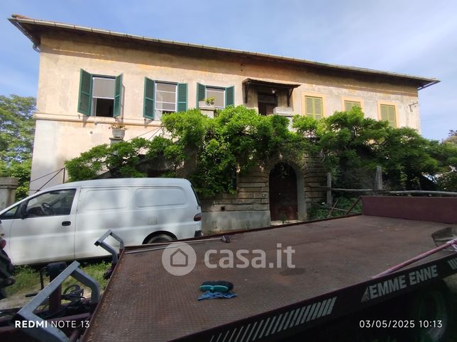 Casa bi/trifamiliare in residenziale in Via Del Casaletto 450