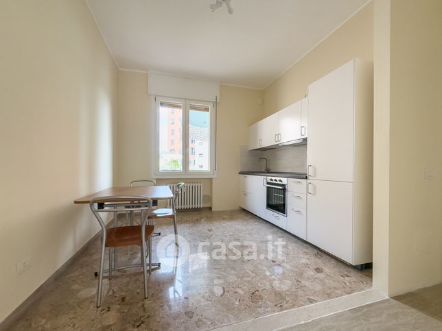 Appartamento in residenziale in Via Cardinale Mezzofanti 6