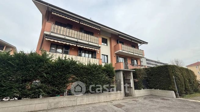 Appartamento in residenziale in Via Sestriere