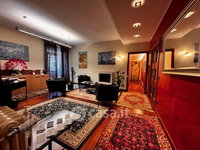 Ufficio in commerciale in Corso Umberto I