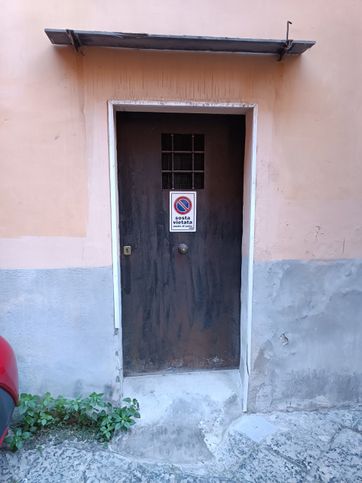 Garage/posto auto in residenziale in Calata TrinitÃ  Maggiore 53