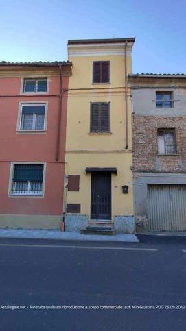Casa indipendente in residenziale in Via San Rocco 117
