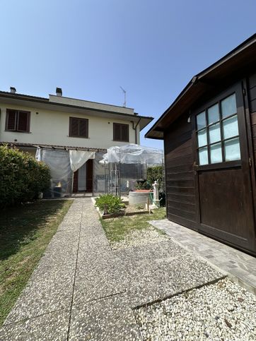 Appartamento in residenziale in Via Larga