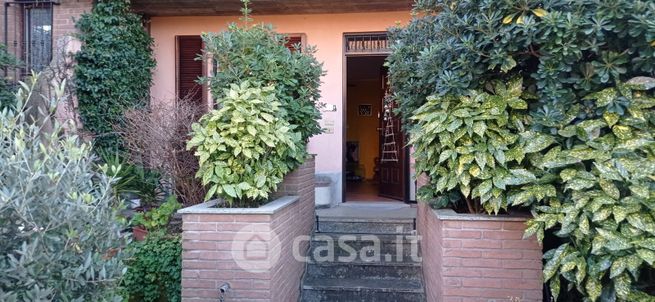 Villetta a schiera in residenziale in Via del Guadagno 23