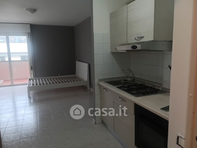 Appartamento in residenziale in Via Ezio Maccani 92