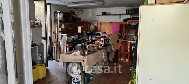 Box/posto auto in residenziale in Via Giuseppe Zanardelli 6