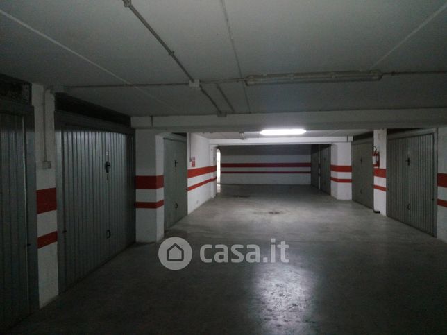 Box/posto auto in residenziale in Via Monte Cervara