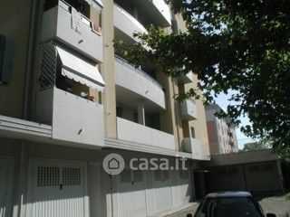 Appartamento in residenziale in Via Leo Girolami 17